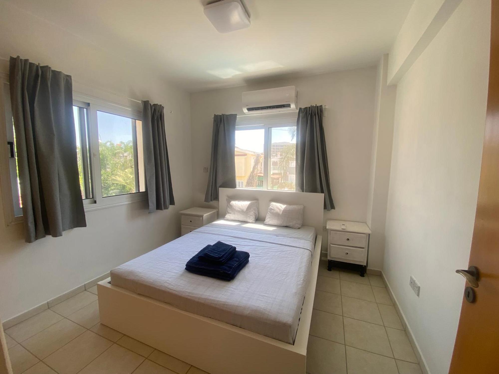 Buenovilla Elsa * Agia Napa